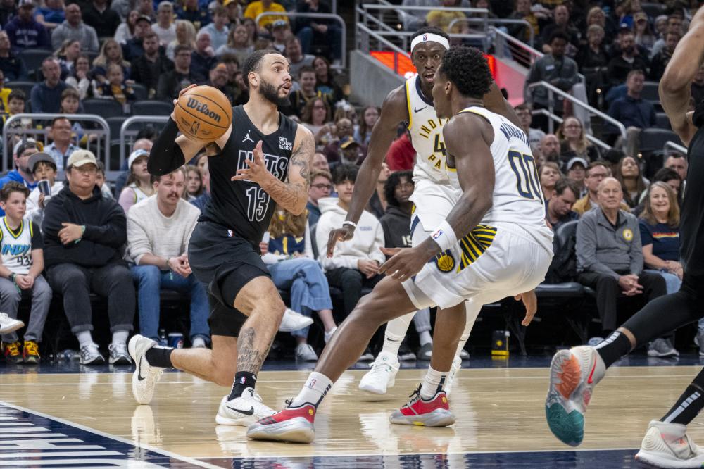 NBA：湖人险胜火箭 詹姆斯砍下38分