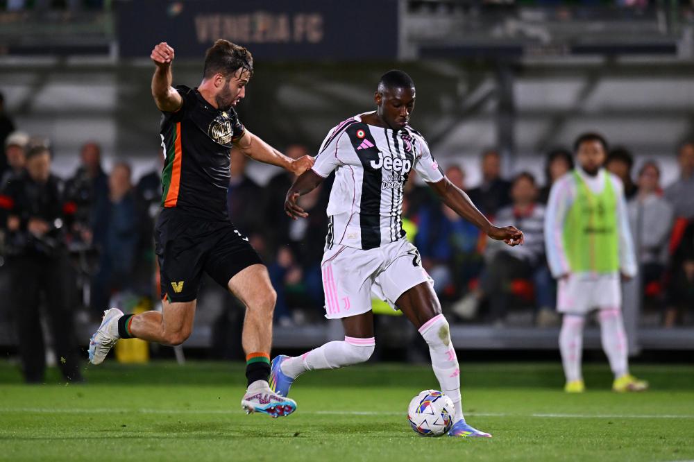 队报：雷恩19岁中卫布德拉勒飞速崛起，多支豪门长期关注他