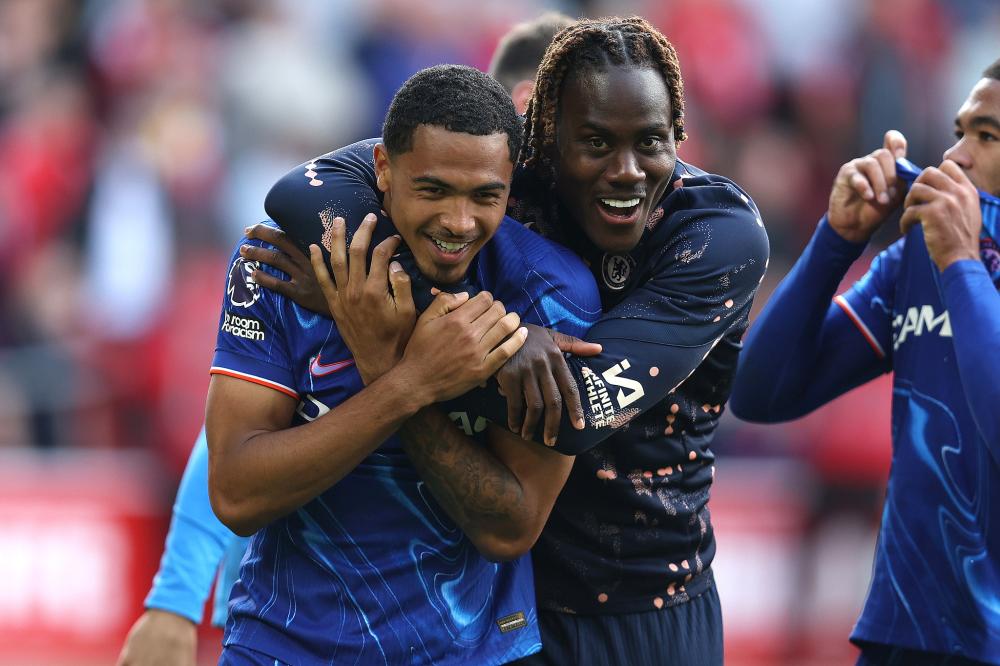 山东5-1三镇，卡扎双响失最佳射手，克雷桑破门，王大雷扑点